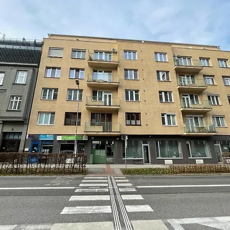 Luxury 2bed Flat With Free Parking * Bratysława