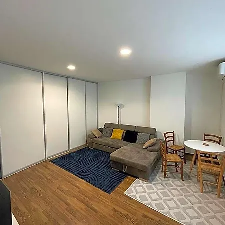 Luxury 2bed Flat With Free Parking Apartment Bratislava