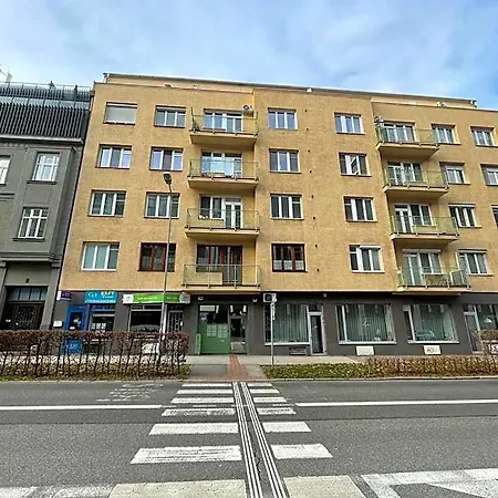 Apartment Luxury 2bed Flat With Free Parking