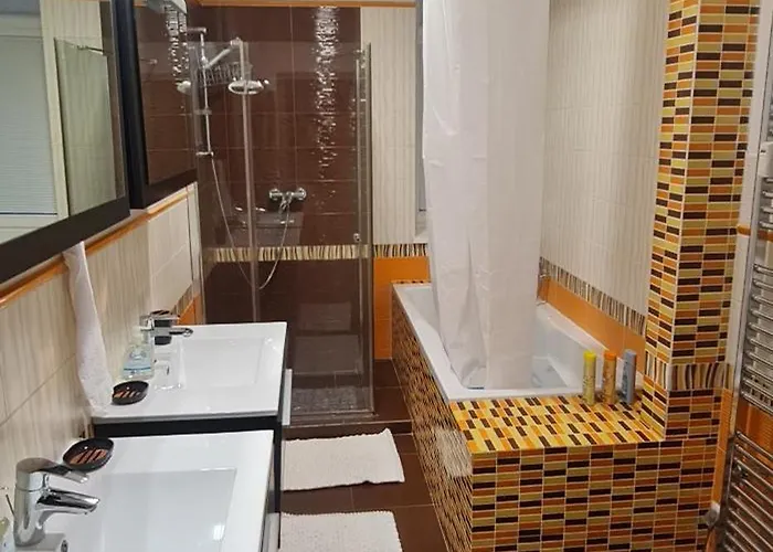 Appartement Luxury 2bed Flat With Free Parking