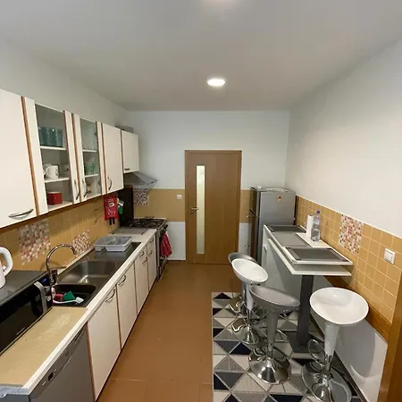 Apartamento Luxury 2bed Flat With Free Parking *